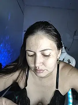 Snapshot of dani123unica chatting on March 13, 2026, 10:22 am dani123unica online show from March 13, 2026, 10:22 am