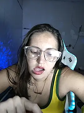 Snapshot of dani123unica chatting on April 11, 2026, 10:36 pm dani123unica online show from April 11, 2026, 10:36 pm