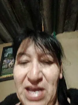 clarita 01 online show from October 8, 2025, 10:46 am