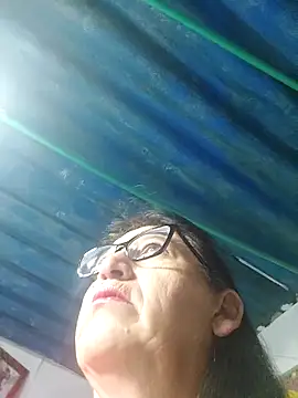 clarita 01 online show from March 14, 2026, 12:32 pm