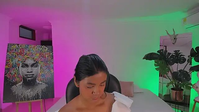 JANYLOVE   online show from February 24, 2026, 10:46 am