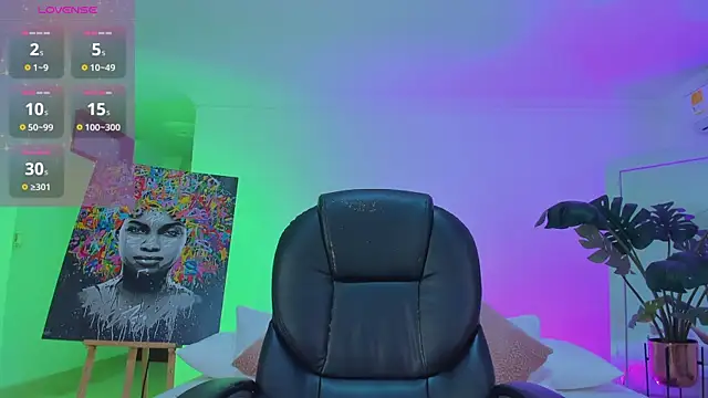 Snapshot of JANYLOVE__ chatting on April 4, 2026, 10:46 am JANYLOVE online show from April 4, 2026, 10:46 am