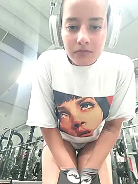 Snapshot of _vaness chatting on January 22, 2025, 5:05 am  vaness online show from January 22, 2025, 5:05 am