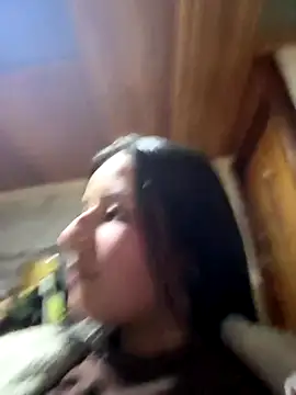 Snapshot of _vaness chatting on October 24, 2025, 5:37 am  vaness online show from October 24, 2025, 5:37 am