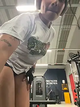 Snapshot of _vaness chatting on October 29, 2025, 5:42 am  vaness online show from October 29, 2025, 5:42 am