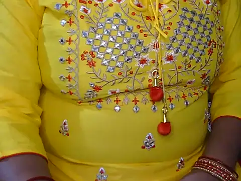 Cute Ruhi99 online show from February 9, 2025, 8:33 am