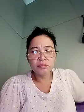 Snapshot of Sexy-asslove90 chatting on September 13, 2025, 3:17 am Sexy-asslove90 online show from September 13, 2025, 3:17 am