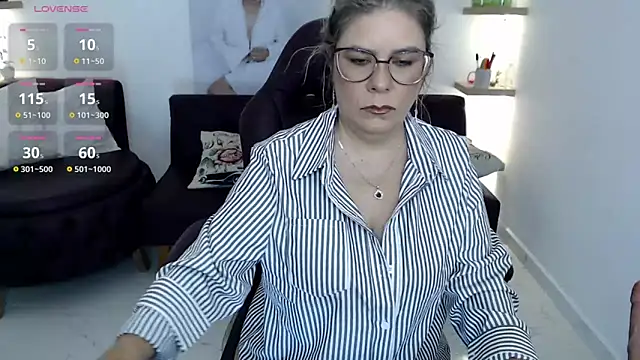 Snapshot of zehra_sanem chatting on May 25, 2026, 3:29 pm zehra sanem online show from May 25, 2026, 3:29 pm