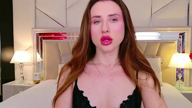 Snapshot of Jullia_Carter chatting on February 19, 2026, 6:42 am Jullia Carter online show from February 19, 2026, 6:42 am