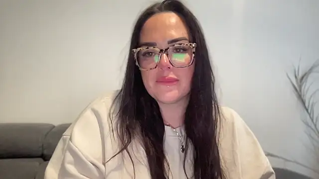 clara lu online show from May 14, 2026, 5:47 am