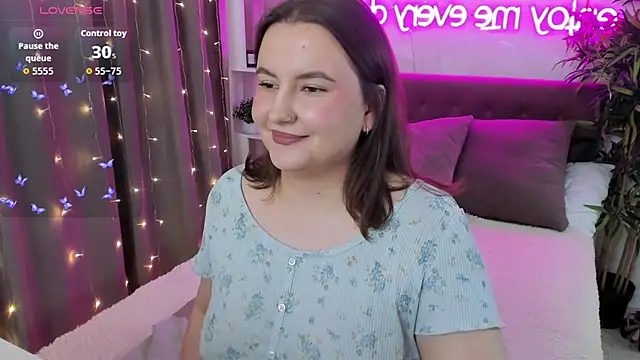 FeralPeach online show from February 20, 2026, 6:26 am