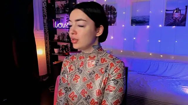 Magic Allie online show from September 13, 2025, 5:51 am