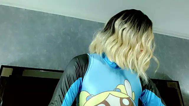 JasmineMoore online show from October 27, 2025, 9:52 pm