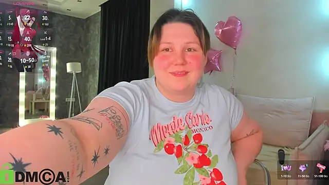 Snapshot of Ruth_Oliver chatting on May 15, 2026, 1:18 pm Ruth Oliver online show from May 15, 2026, 1:18 pm