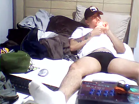 Terry Bogardd online show from December 19, 2025, 5:36 am