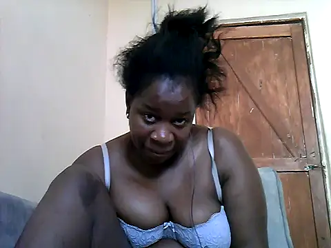 Sexy valentine001 online show from September 15, 2025, 11:32 am