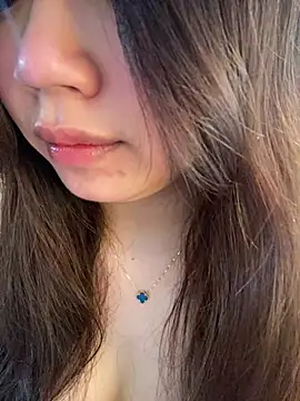 Hotellinh12 online show from March 18, 2026, 7:33 am