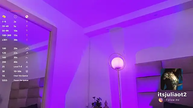 mssjulia online show from January 18, 2025, 12:24 am