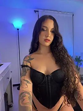 mssjulia online show from March 6, 2025, 12:32 am