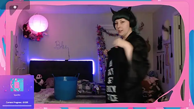 CirqueNoirBlu online show from April 8, 2026, 3:28 am