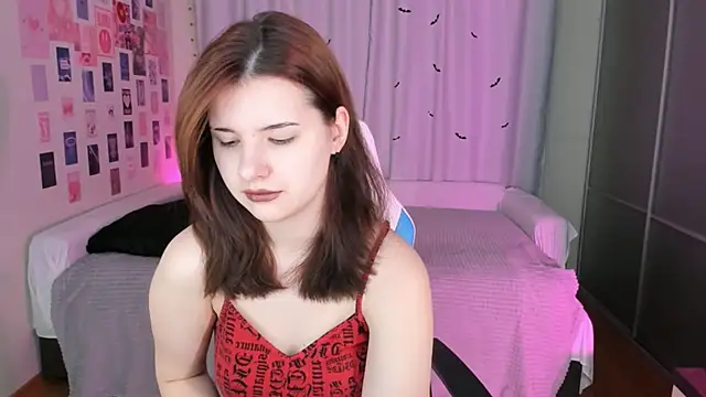 Vanessa Verona online show from December 14, 2025, 5:02 am