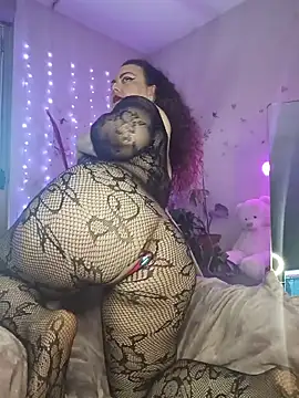 Snapshot of peachgirlmartyna chatting on June 16, 2026, 2:19 pm peachgirlmartyna online show from June 16, 2026, 2:19 pm