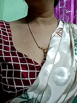 Rosy-B online show from February 11, 2026, 10:15 pm