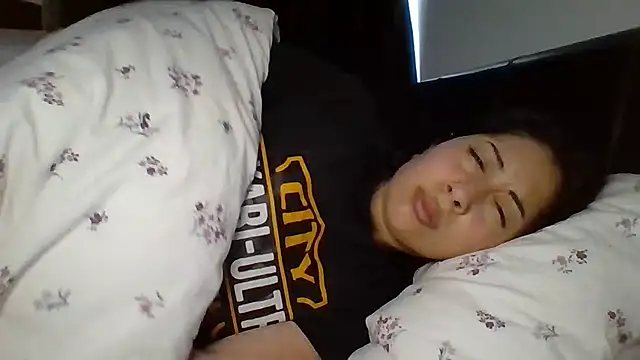 LorenaAnderson online show from February 11, 2025, 1:20 pm