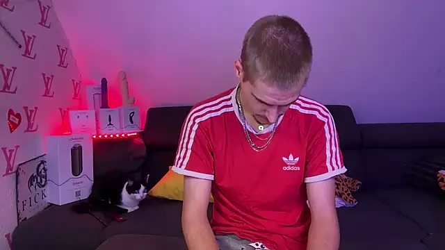 Cookieboy88 online show from October 28, 2025, 5:48 pm