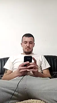 mayk18cm online show from January 26, 2025, 9:19 am