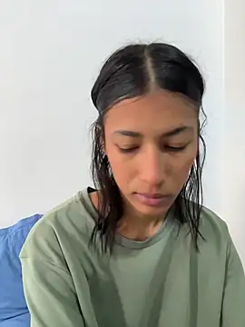 Snapshot of Valentinabaker chatting on July 23, 2026, 1:53 pm Valentinabaker online show from July 23, 2026, 1:53 pm