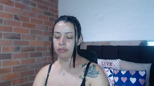 salome  hills1 online show from February 11, 2026, 7:19 pm