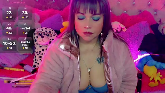 Snapshot of martina_bk chatting on January 28, 2025, 6:27 am martina bk online show from January 28, 2025, 6:27 am