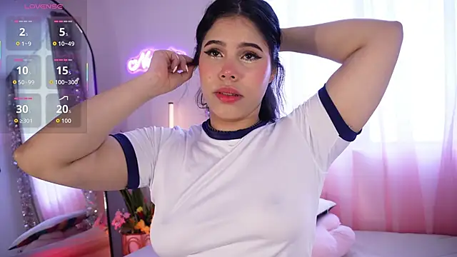 Snapshot of Natasha__Sccott chatting on February 13, 2026, 4:03 pm Natasha Sccott online show from February 13, 2026, 4:03 pm