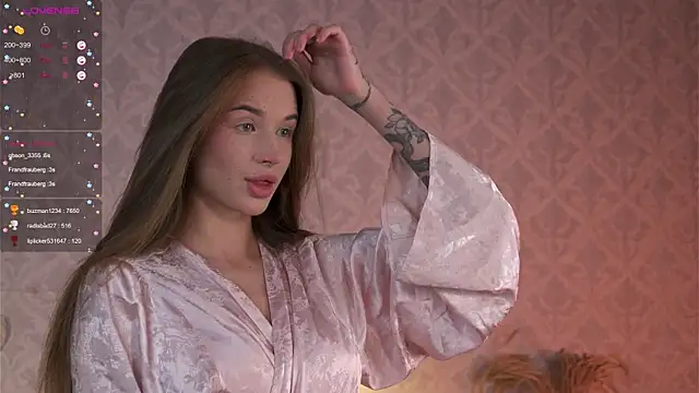 Snapshot of happywhores chatting on February 12, 2025, 9:33 pm happywhores online show from February 12, 2025, 9:33 pm