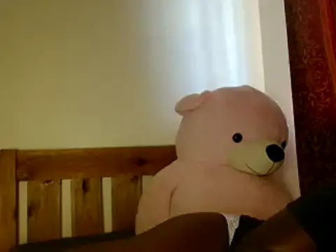 Snapshot of Sexxy_pretty24 chatting on February 21, 2025, 7:34 am Sexxy pretty24 online show from February 21, 2025, 7:34 am