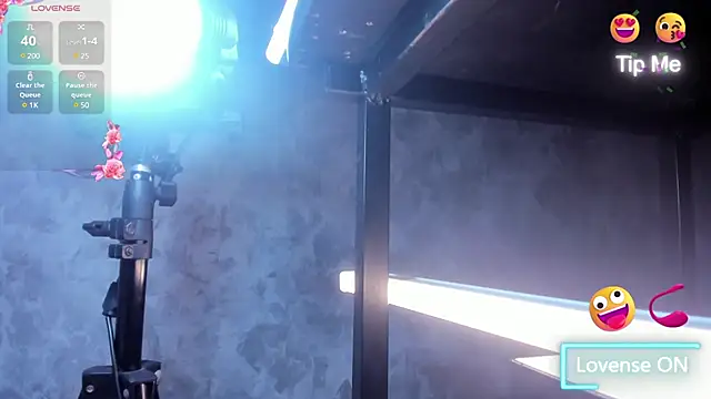 Lissalittlee online show from March 14, 2025, 11:00 pm