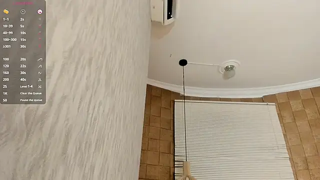 Lissalittlee online show from March 4, 2026, 7:42 pm