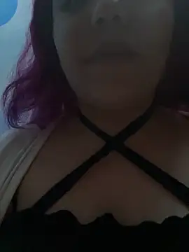 Snapshot of PurpleHaze17 chatting on March 23, 2025, 4:38 am PurpleHaze17 online show from March 23, 2025, 4:38 am