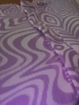 Snapshot of PurpleHaze17 chatting on October 30, 2025, 10:10 pm PurpleHaze17 online show from October 30, 2025, 10:10 pm