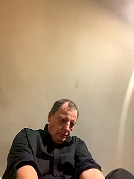 chubbybear2cum online show from November 5, 2025, 2:55 am