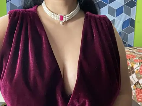 Aishwarya 101  online show from February 4, 2025, 3:04 pm