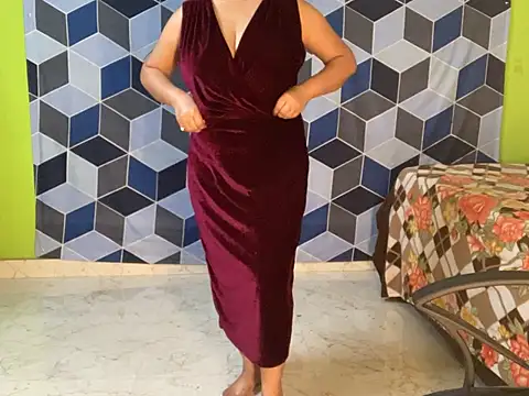 Aishwarya 101  online show from February 23, 2025, 2:18 am