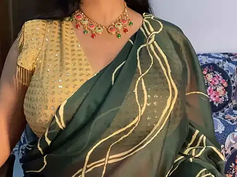 Aishwarya 101  online show from September 26, 2025, 6:23 pm