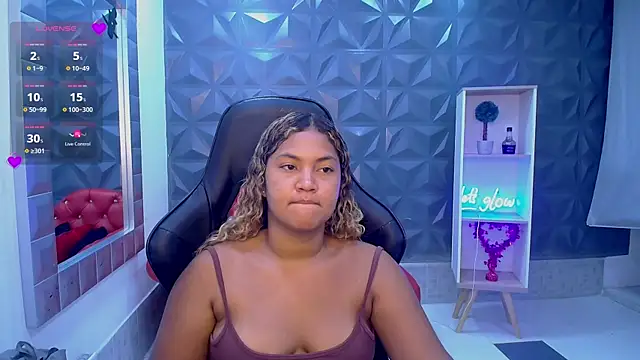 Cristal War online show from April 5, 2026, 11:57 pm