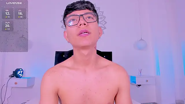 CodyTwink online show from October 1, 2025, 1:28 pm