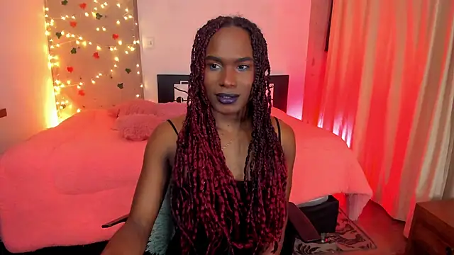 Snapshot of blackbarbietrans chatting on March 12, 2025, 12:31 am blackbarbietrans online show from March 12, 2025, 12:31 am