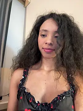 Miss freydis online show from September 25, 2025, 3:43 am