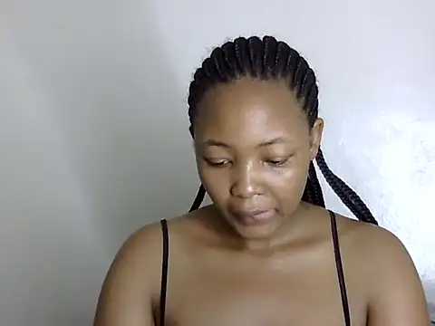 Snapshot of Q_amor2 chatting on December 13, 2024, 9:20 pm Q amor2 online show from December 13, 2024, 9:20 pm