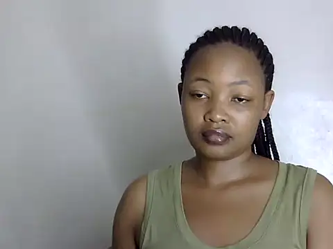 Snapshot of Q_amor2 chatting on December 14, 2024, 7:14 pm Q amor2 online show from December 14, 2024, 7:14 pm